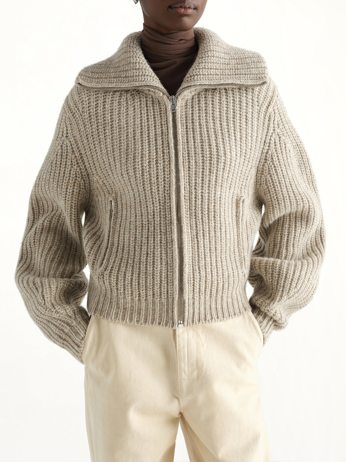 Zipped Cardigan in Beige/Oat