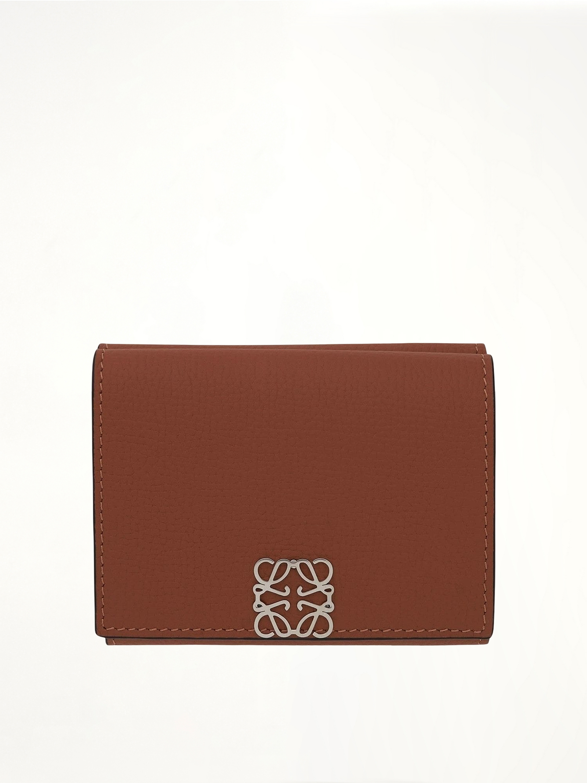 Anagram Trifold Wallet Pebble Grain Calfskin in Tan