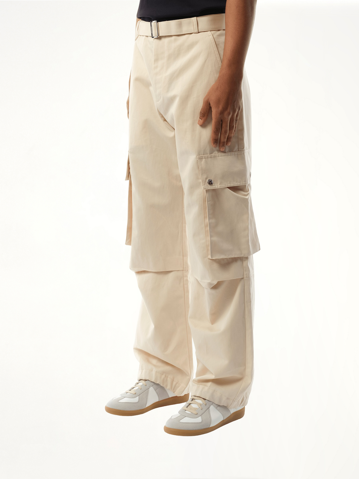 Le Cargo Pants in Beige