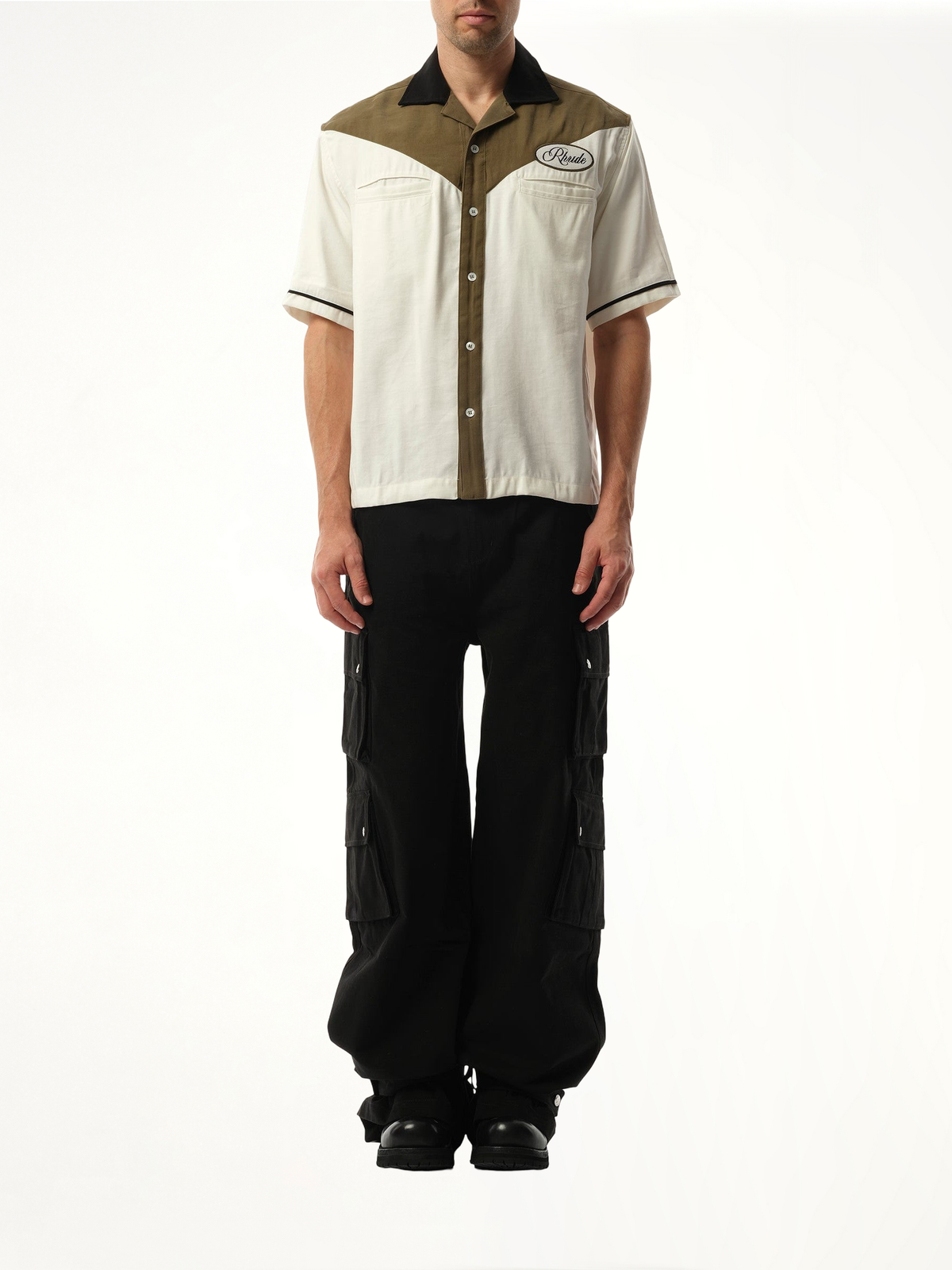 Town&Country Bowling Shirt in Military Green/Off White