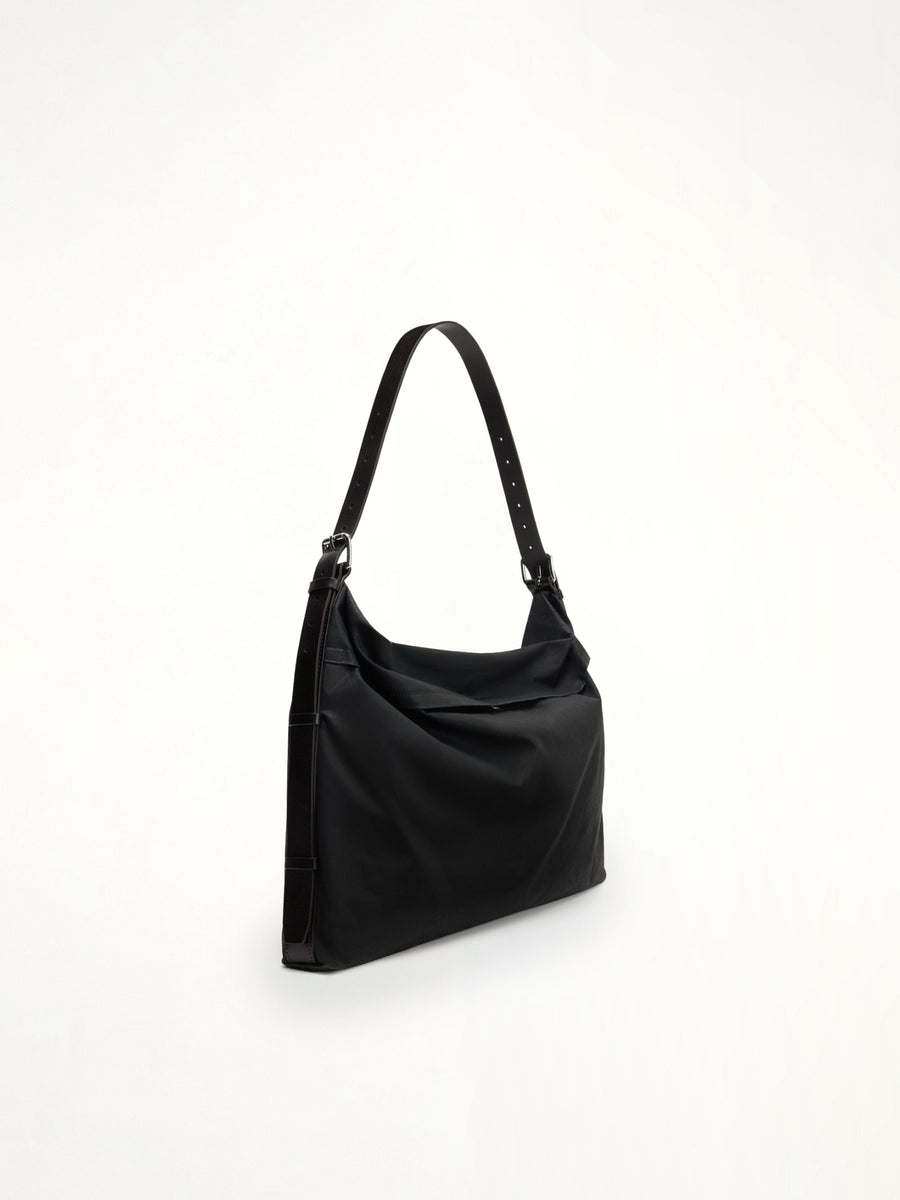 Trench Pocket Medium Bag in Onyx