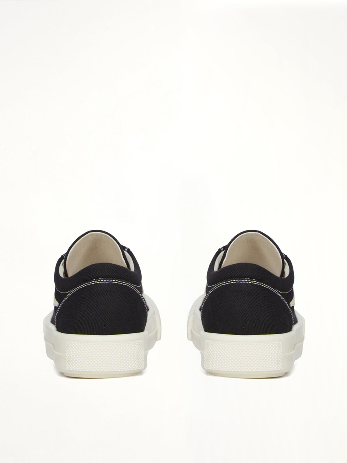 Vintage Sneaks in Black/Milk