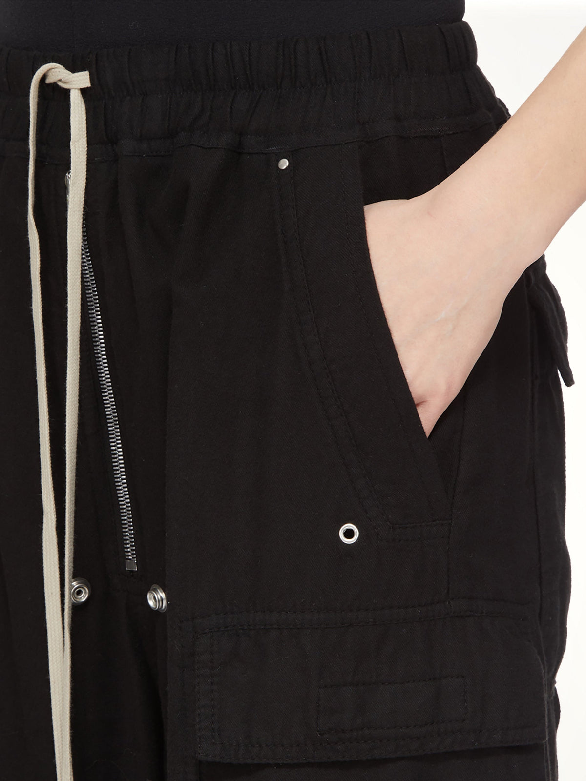 Flannel Double Cargo Jumbo Belas in Black