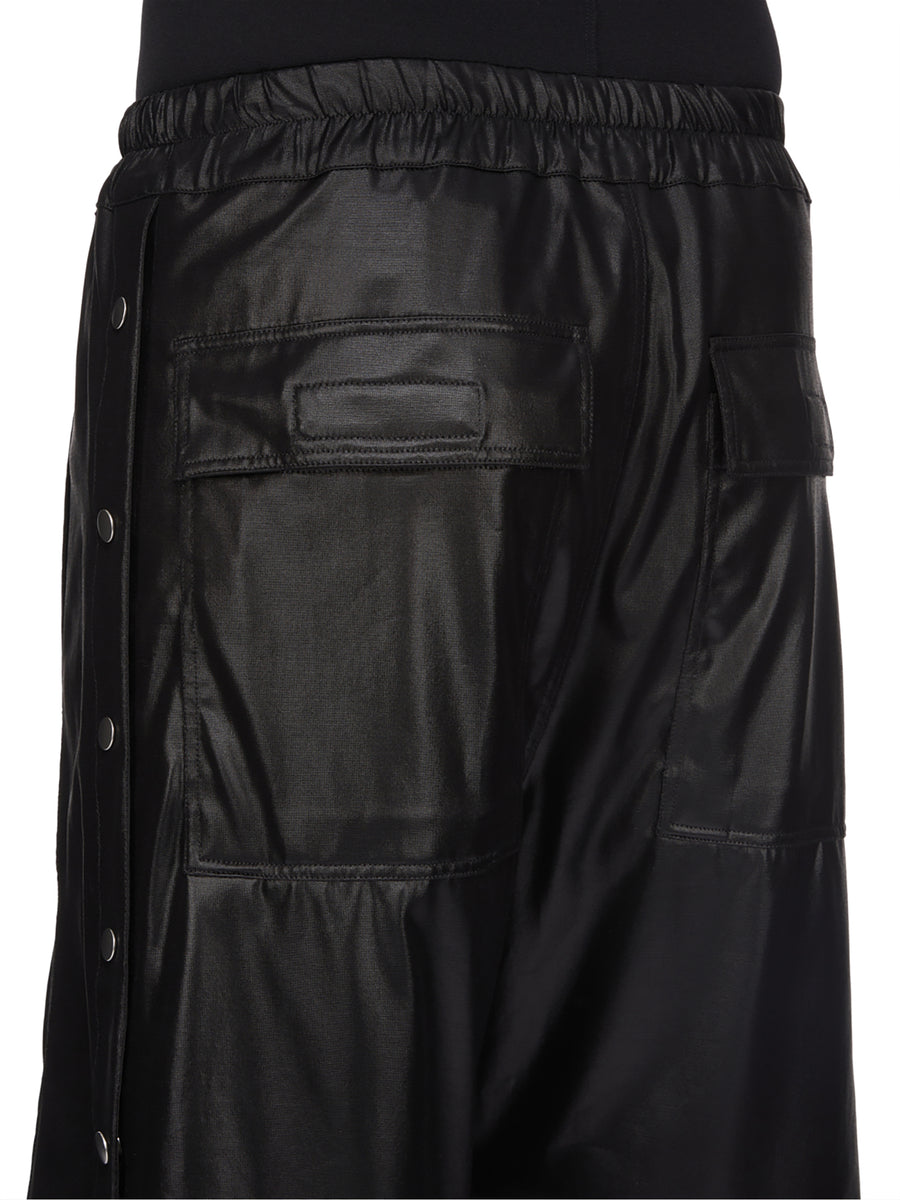 Wide Pusher Shorts in Black