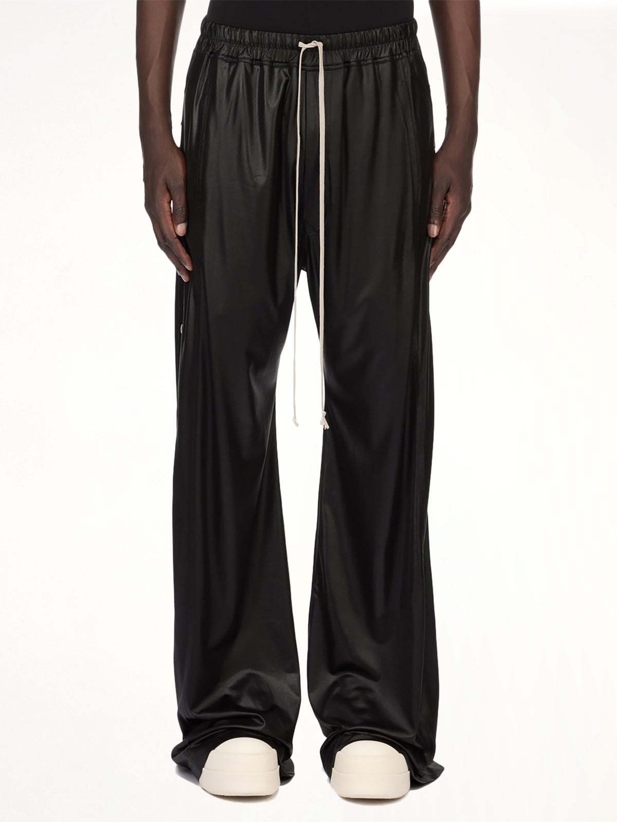 Wide Pusher Pants in Black