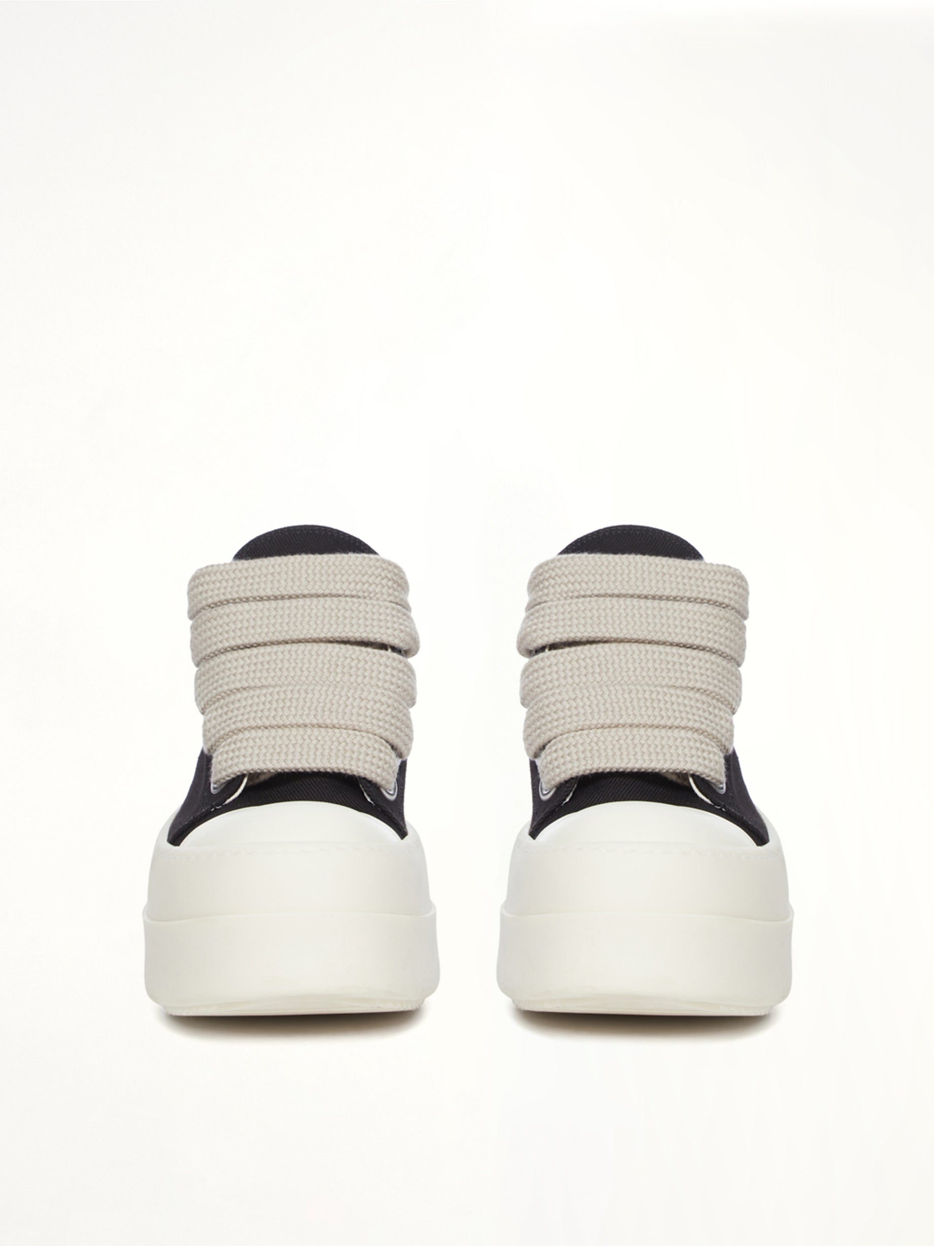 Mega Bumper Jumbolace Low Sneaks in Black/Milk