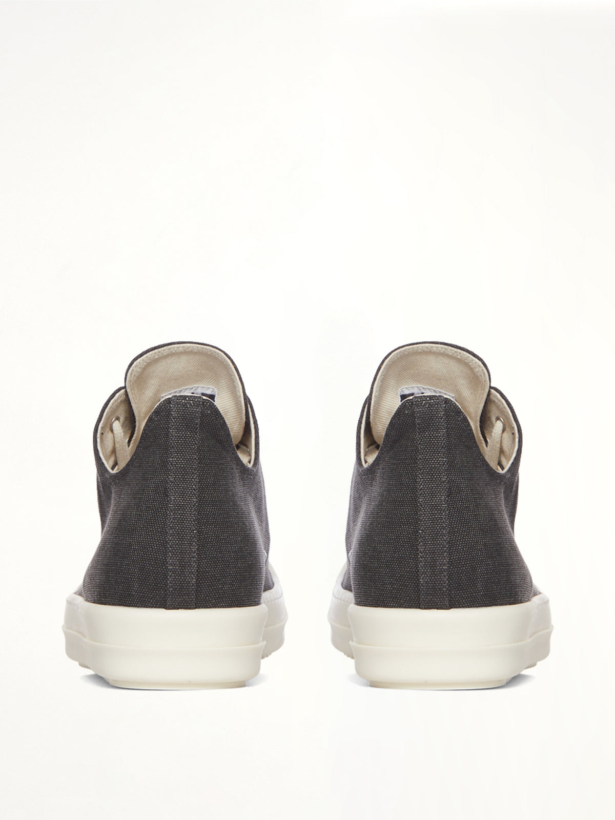 Canvas Low Sneaks in Gravel