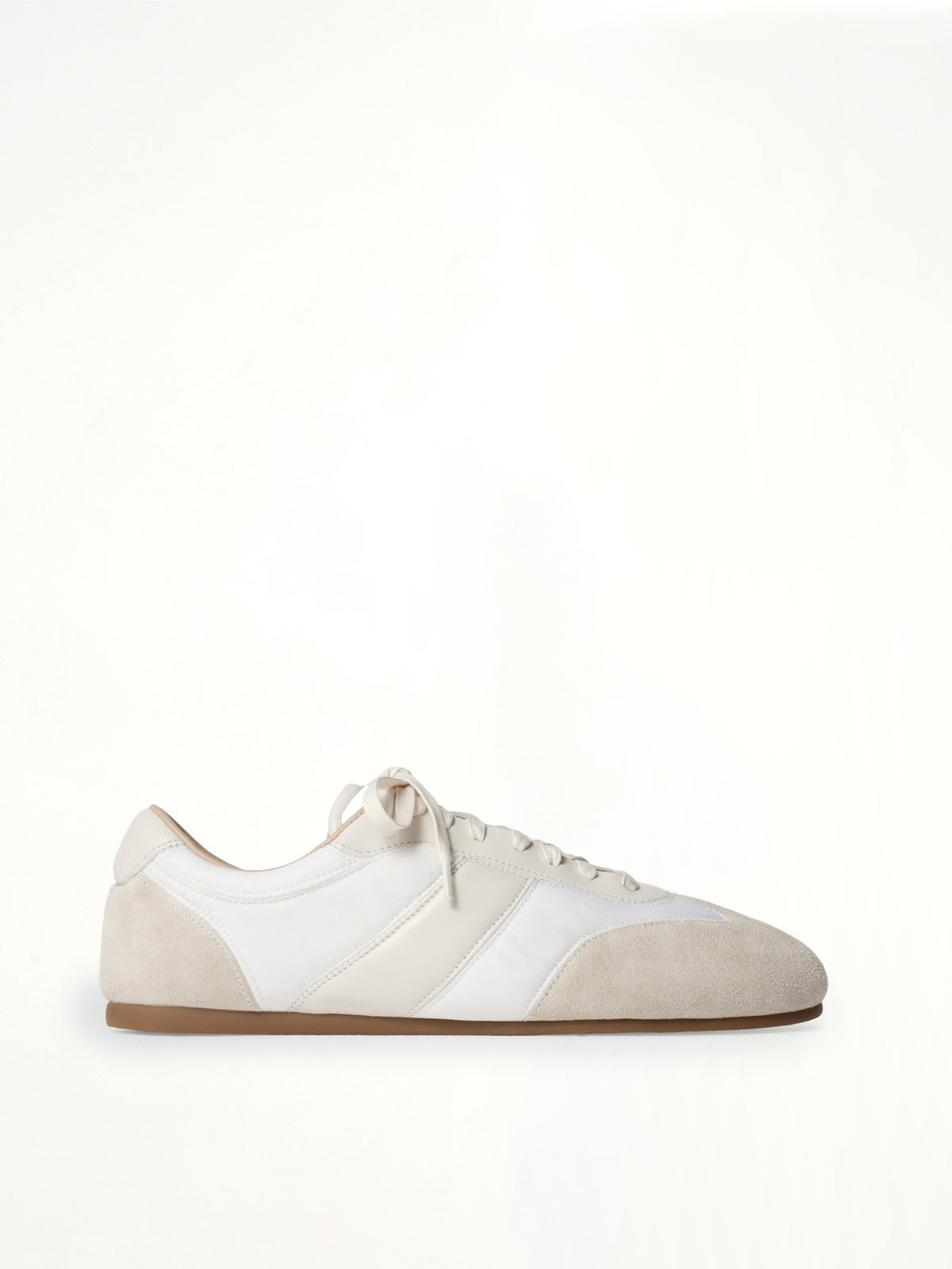 Soft Runner in White