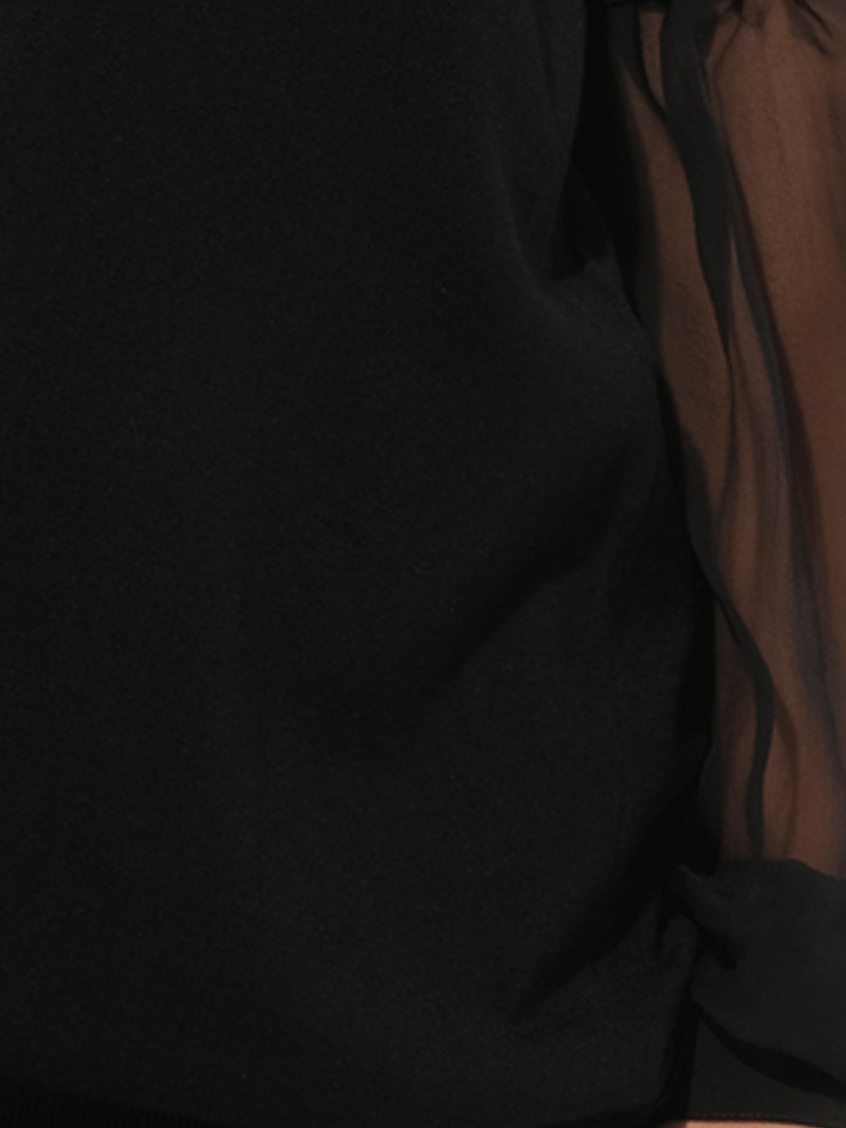Classic Pullover in Black