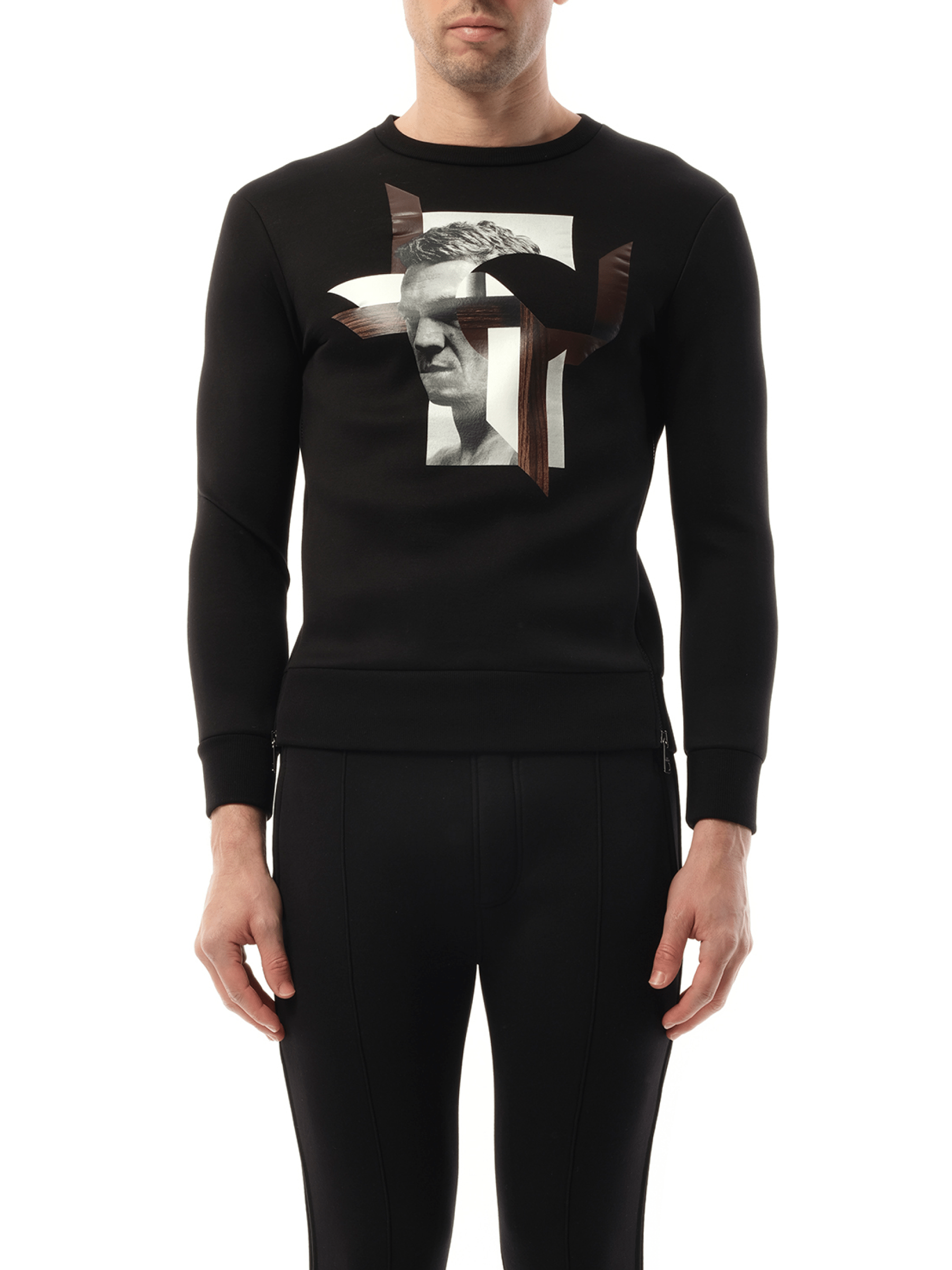 Sweatshirt in Black