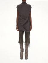 Babel Top in Dark Dust
