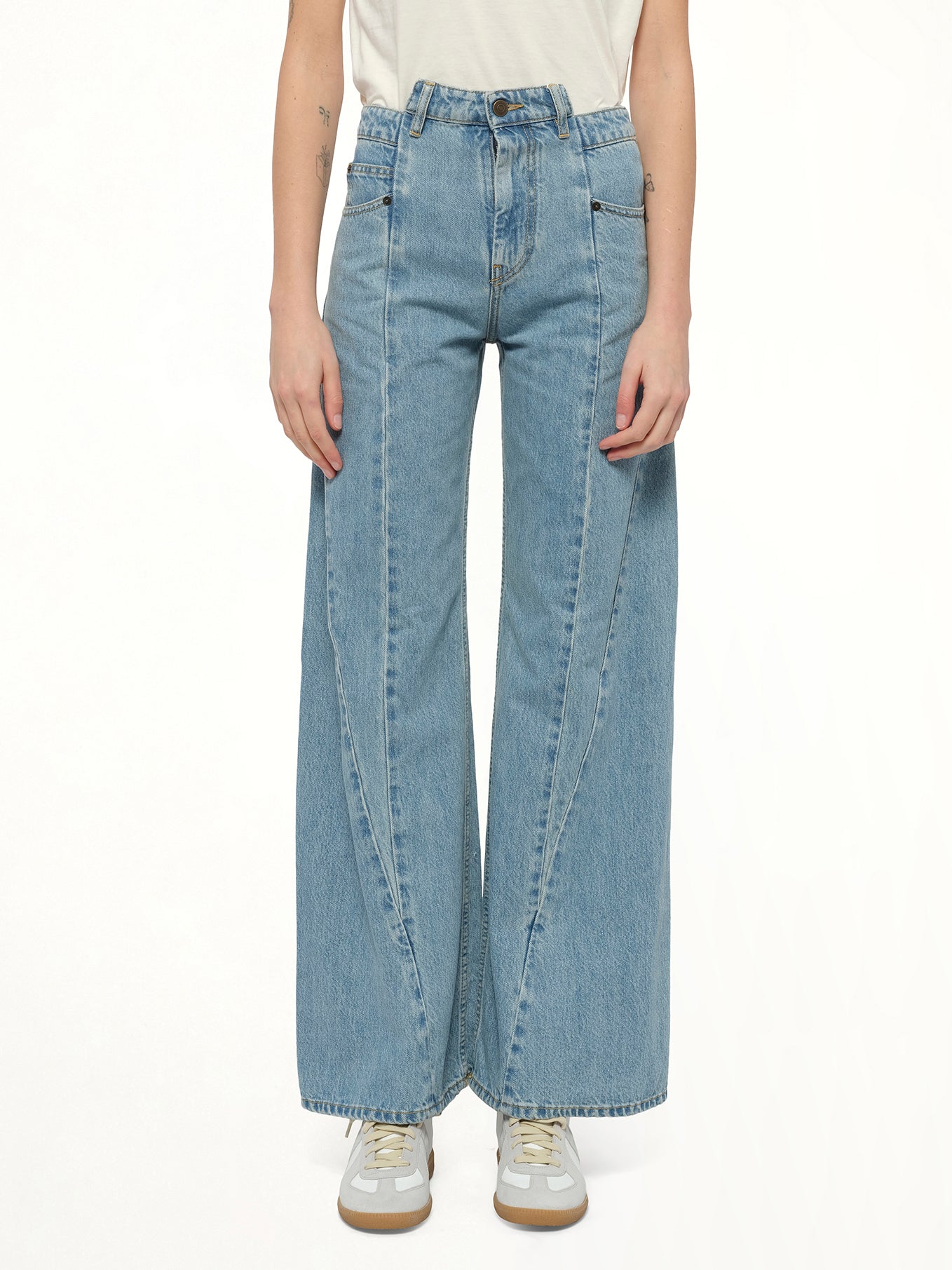 Cut Out Waistband Relaxed Fit Denim Jeans