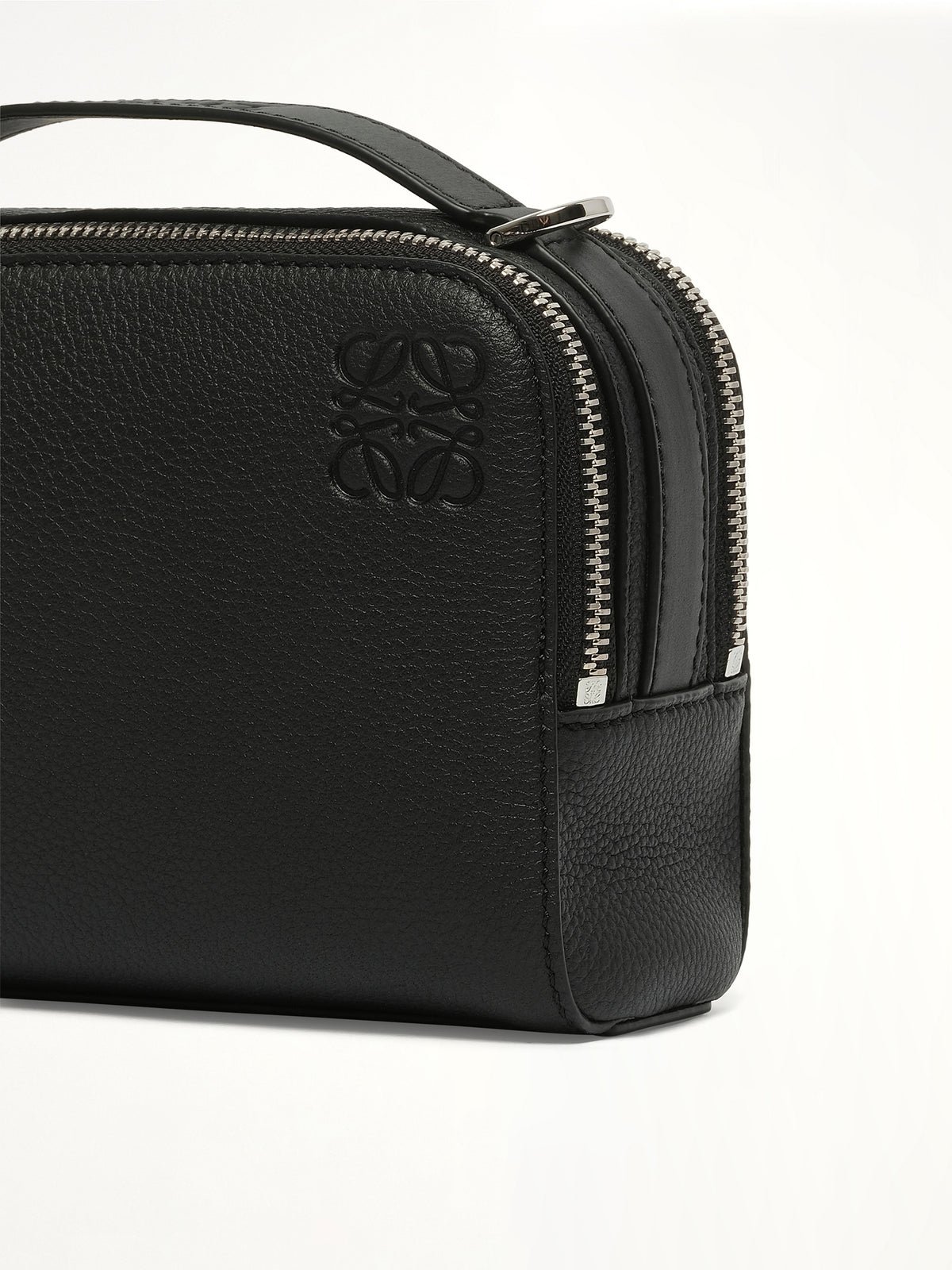 Essential Camera Bag Mini in Black