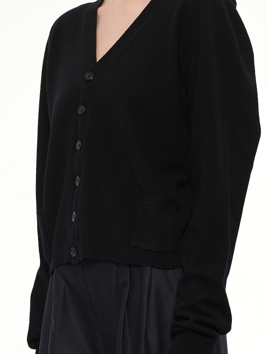 Gauge 14 Wool V-Neck Cardigan in Black