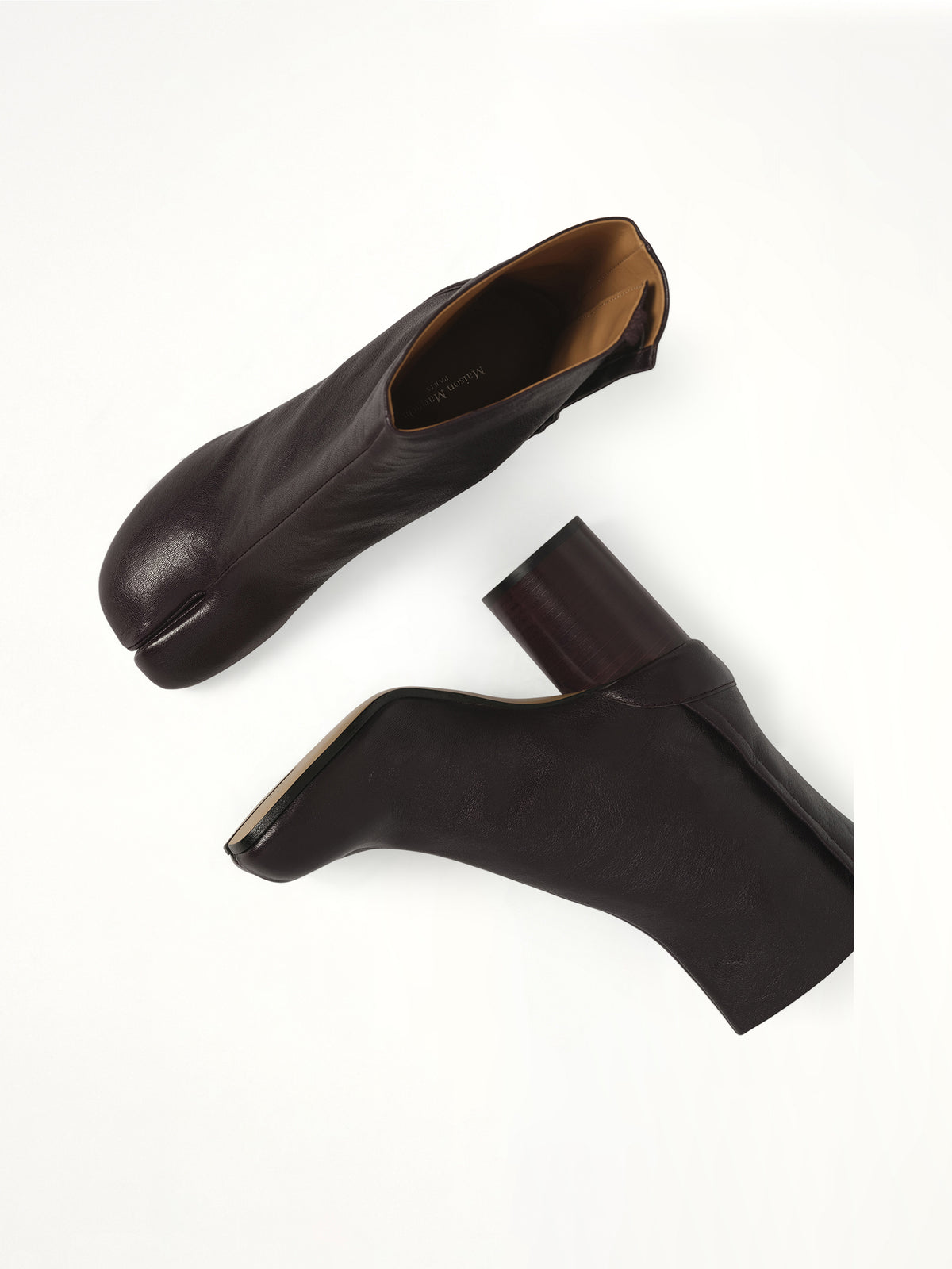 Tabi Ankle Boots 8cm in Plum Top View | MAISON MARGIELA
