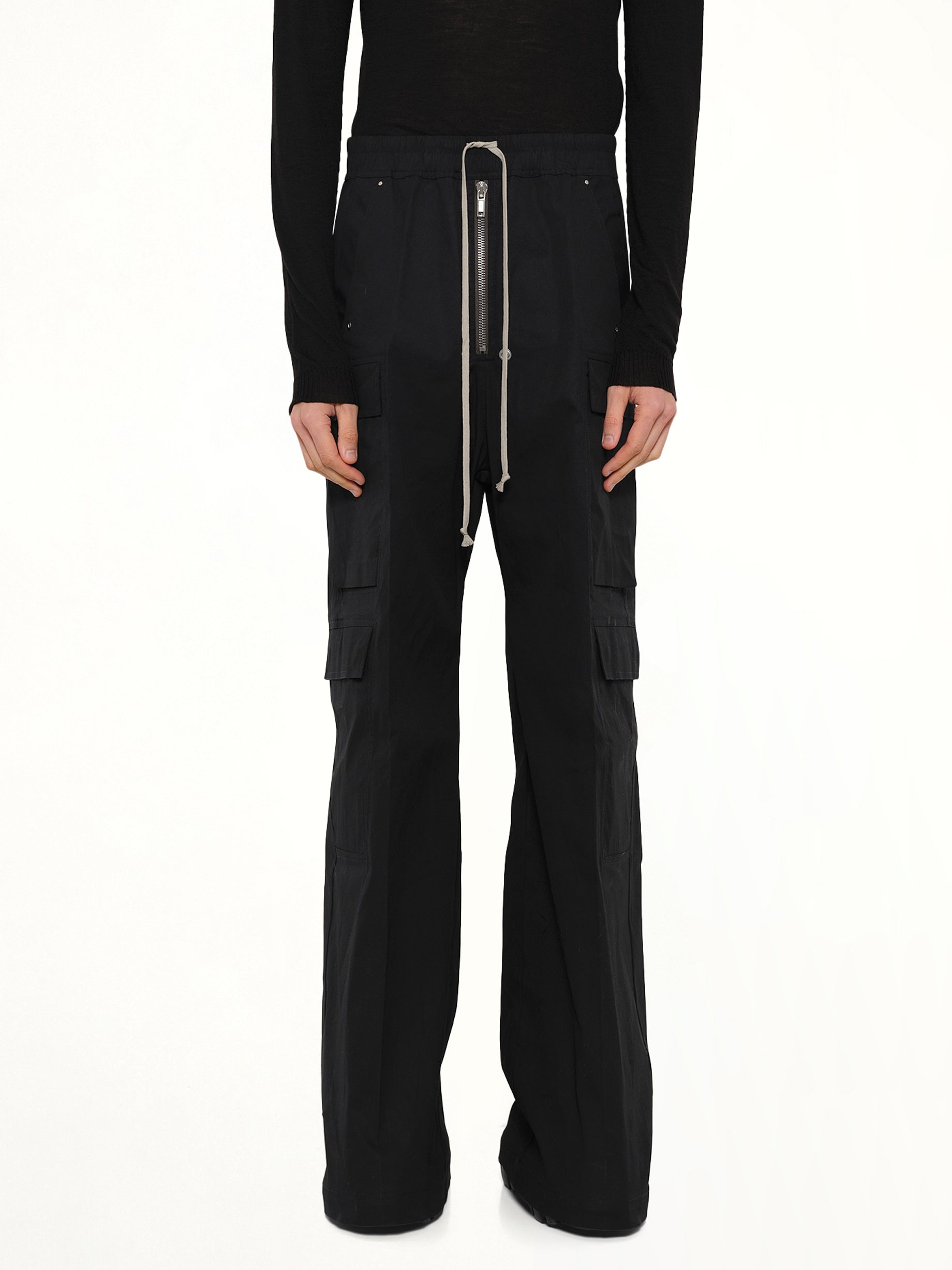 Cargobelas in Black