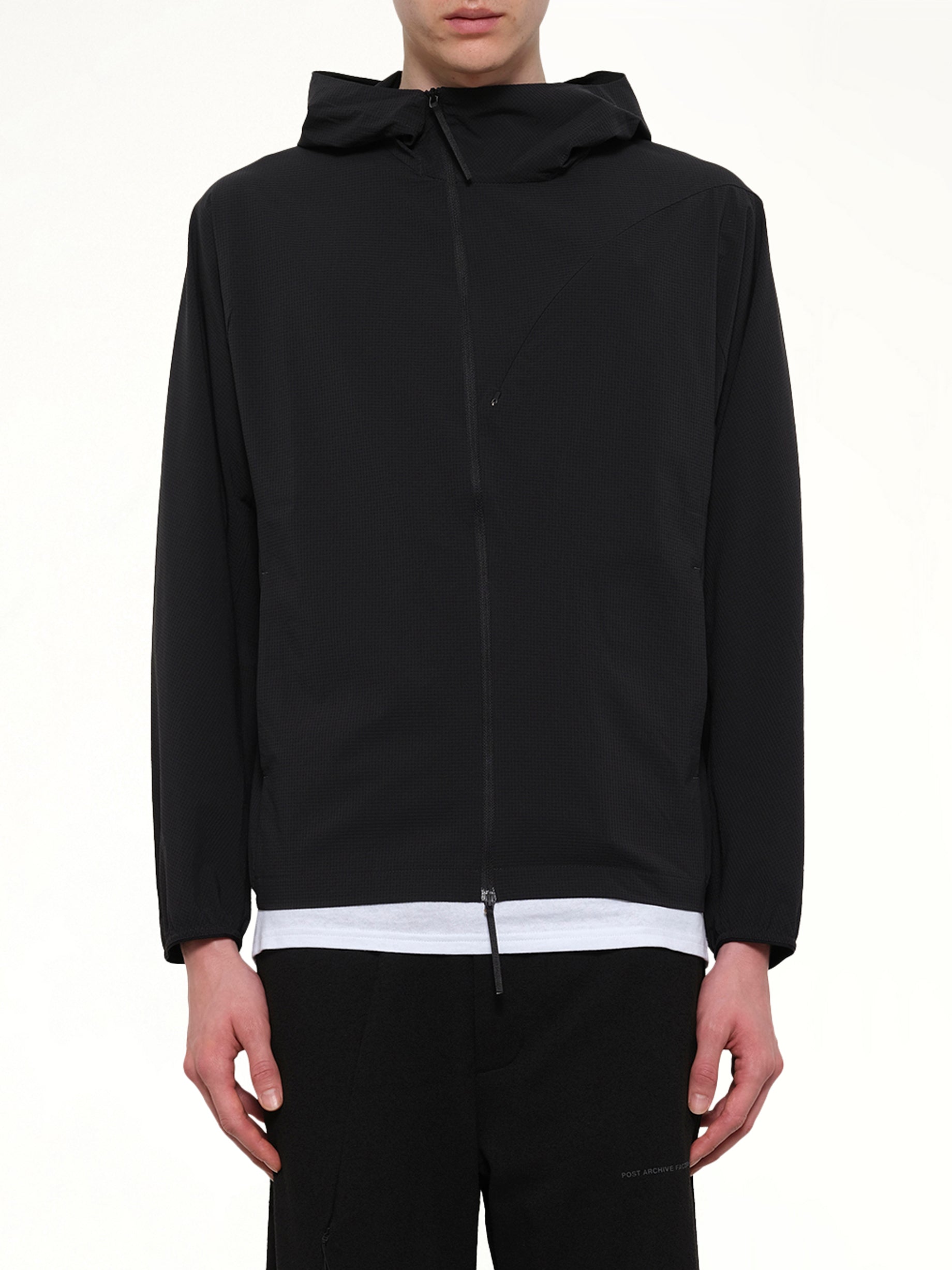 Runner Jacket (Archive) in Black