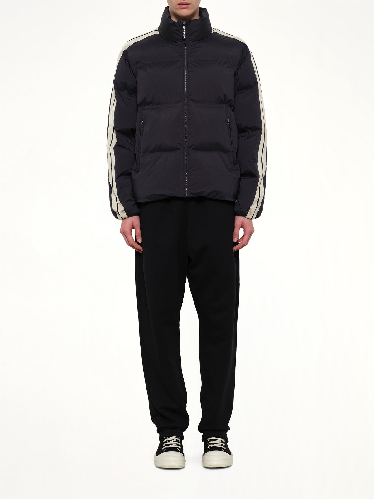 Classic Logo Track Down Jacket in Black/Tofu