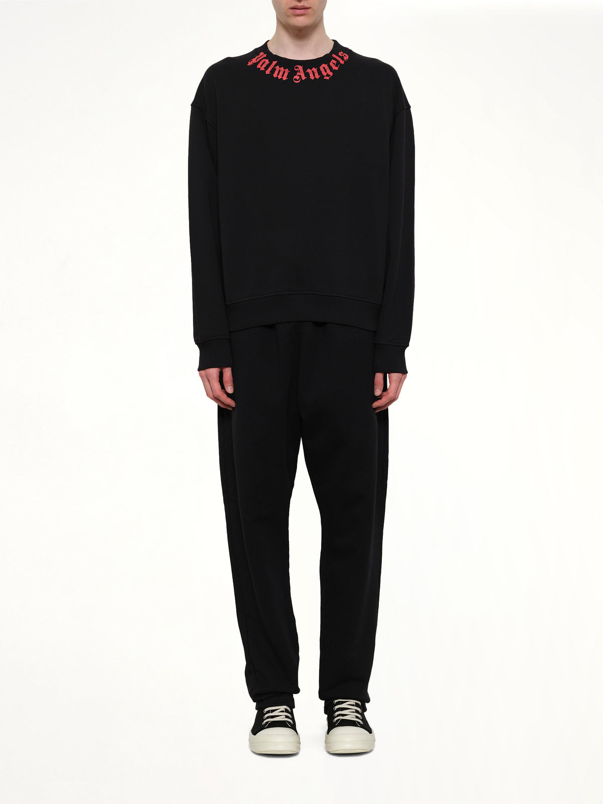 Neck Logo Regular Sweatshirt in Black/Red