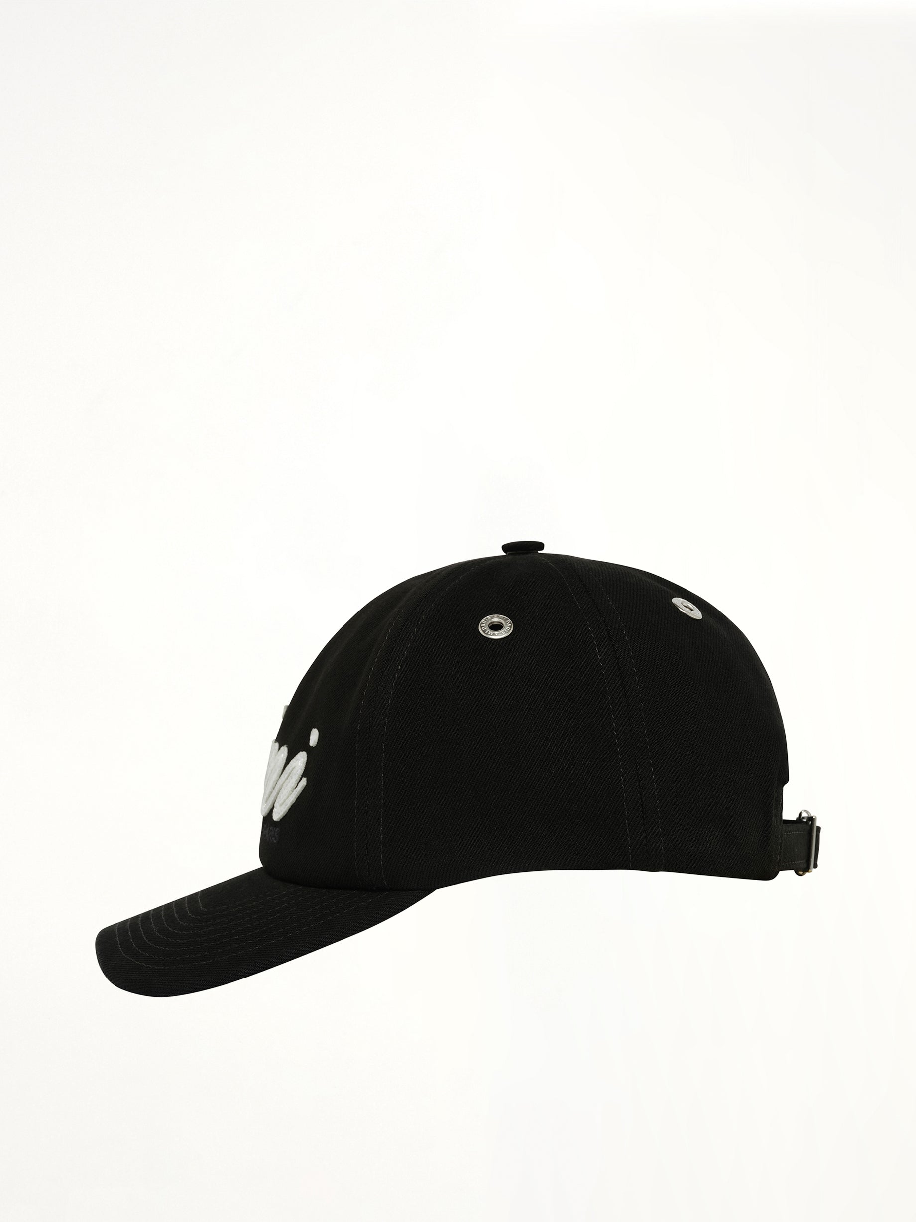 Ami Felt Cap in Black