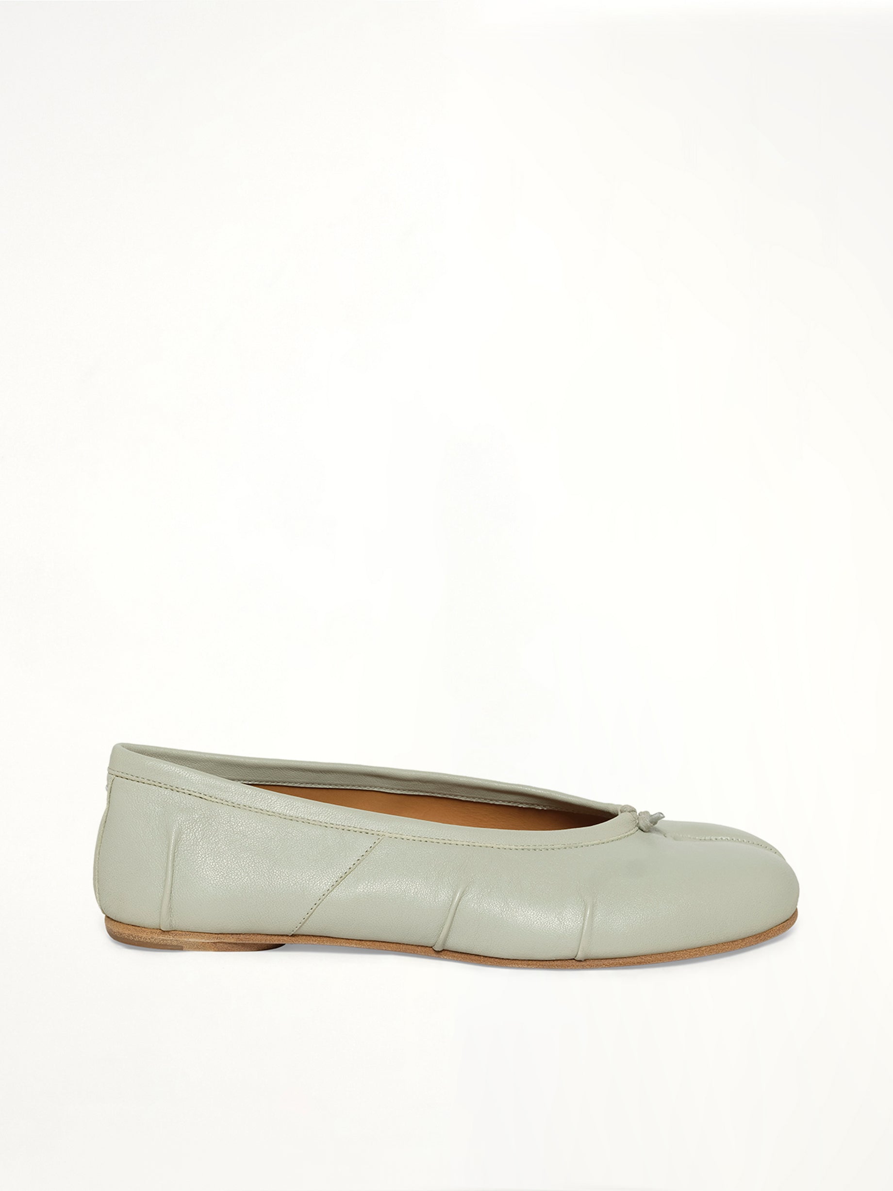 Tabi Ballerina in Alabaster