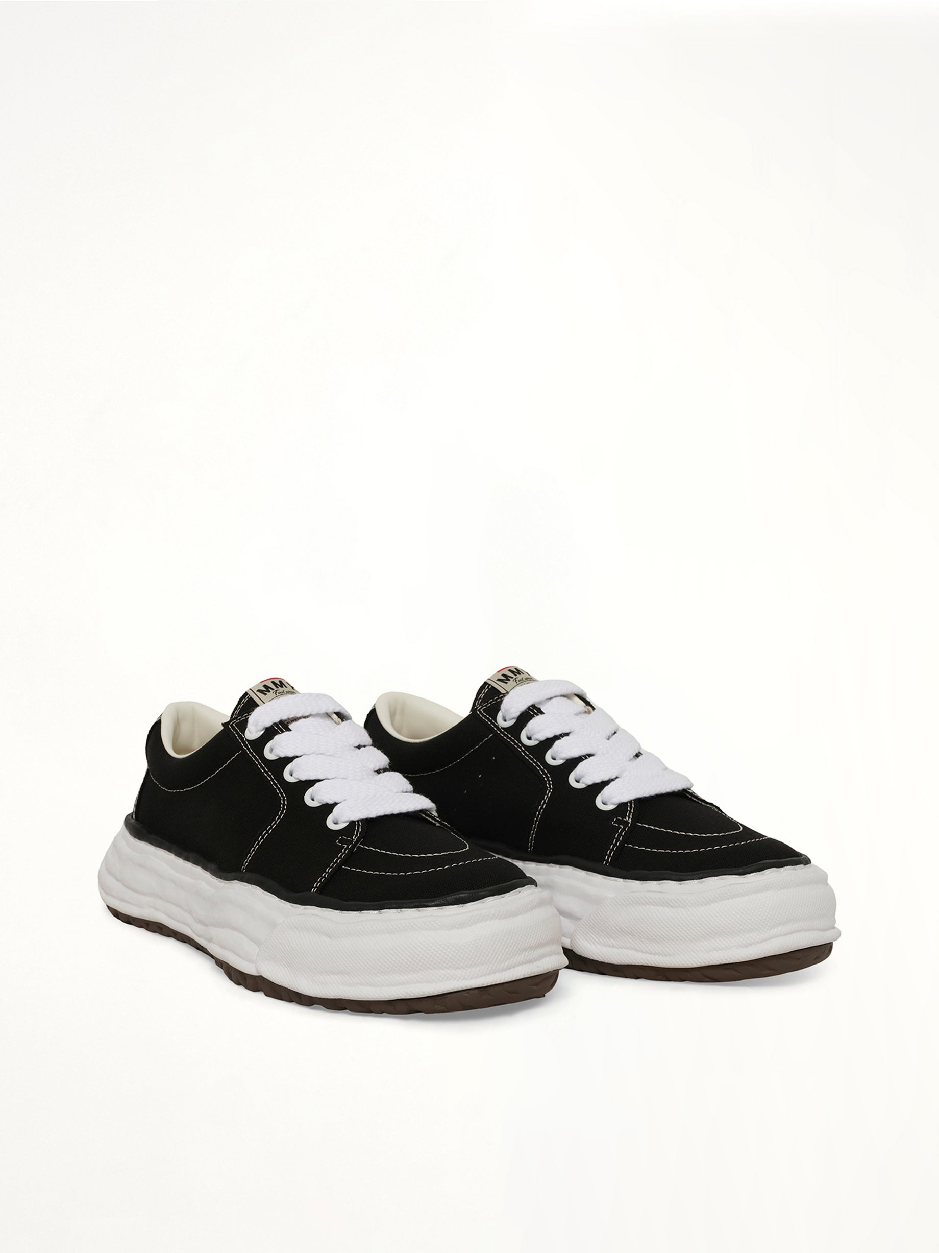 Eric OG Sneaker in Black/White