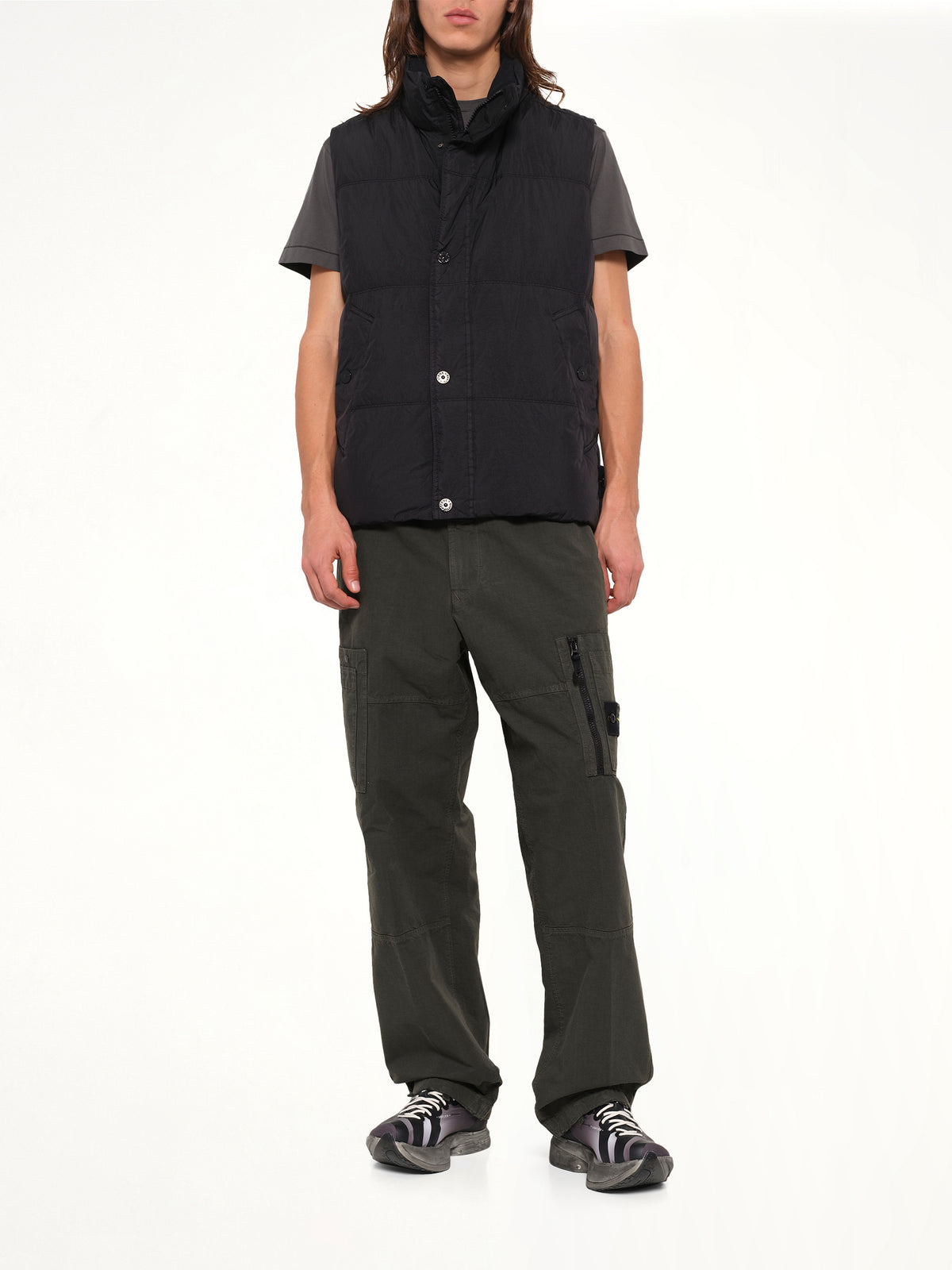 G100010 Crinkle Reps Padded Vest in Black