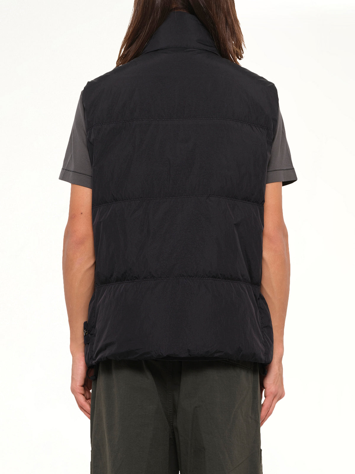 G100010 Crinkle Reps Padded Vest in Black