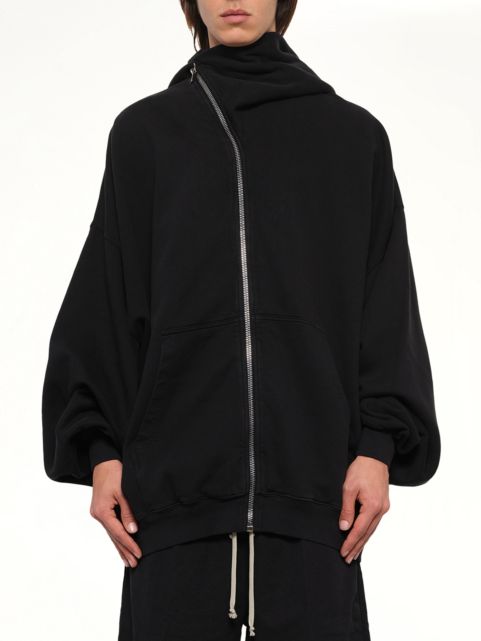 Mountain Hun Hoodie in Black