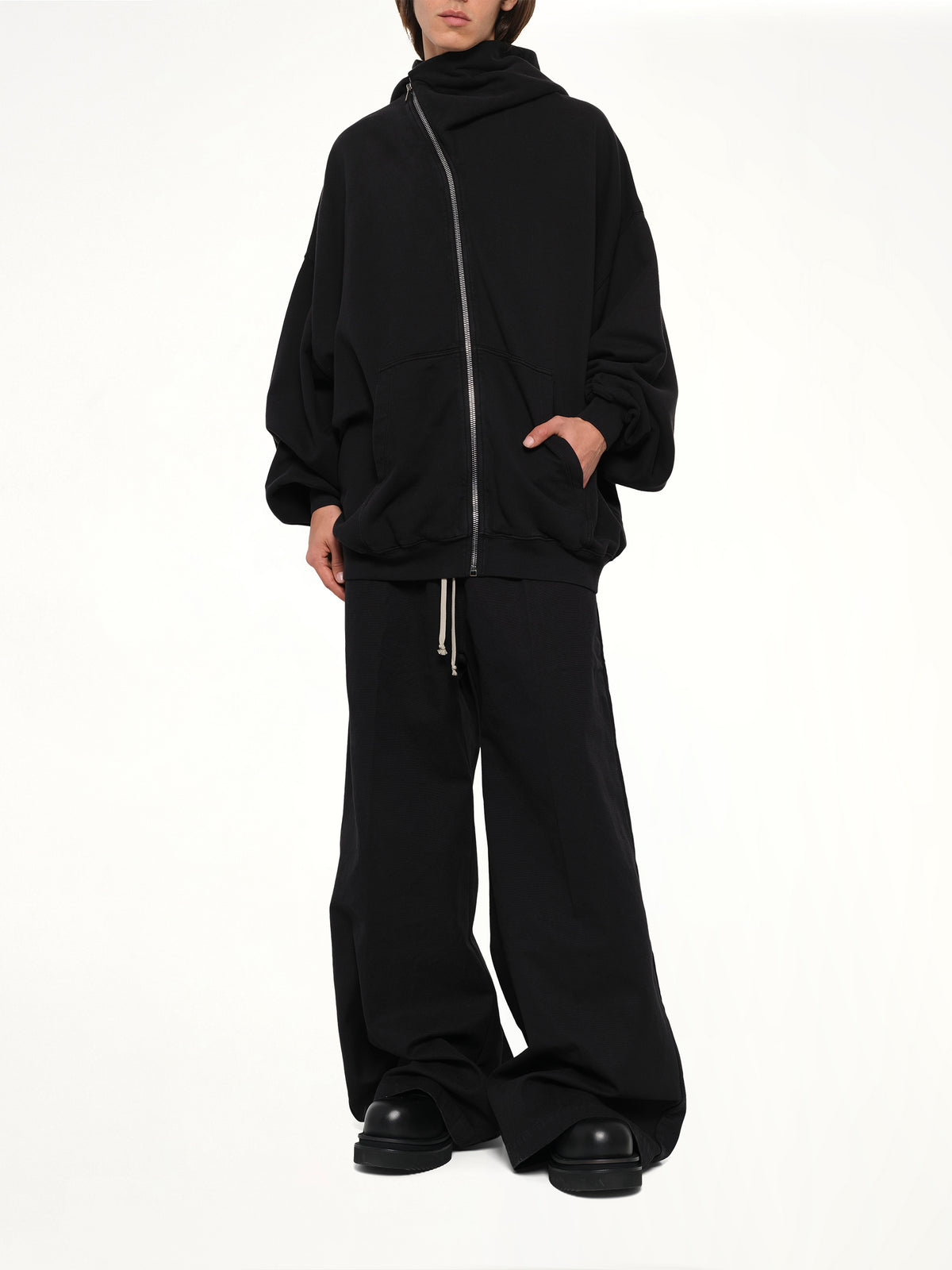 Mountain Hun Hoodie in Black