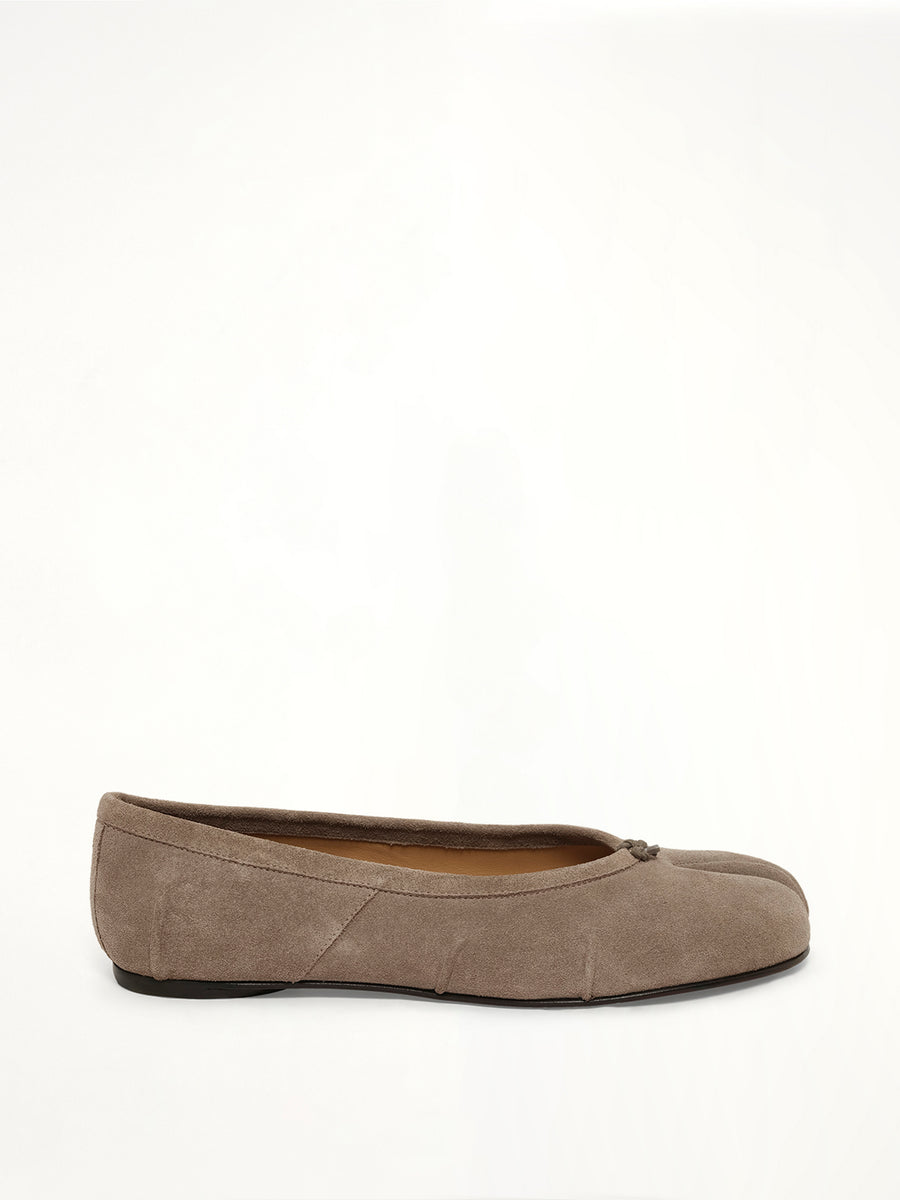 New Tabi Ballerina in Taupe