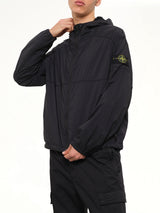 Q100020 Ultra Light Nylon Stretch Jacket in Black