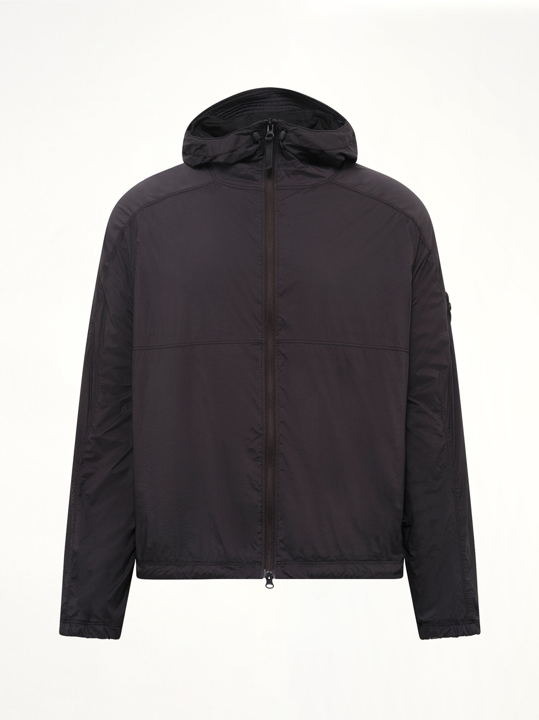 Q100020 Ultra Light Nylon Stretch Jacket in Black