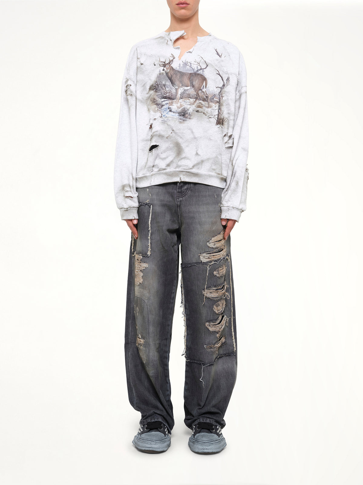 Wald Graphic Sweatshirt in Grey