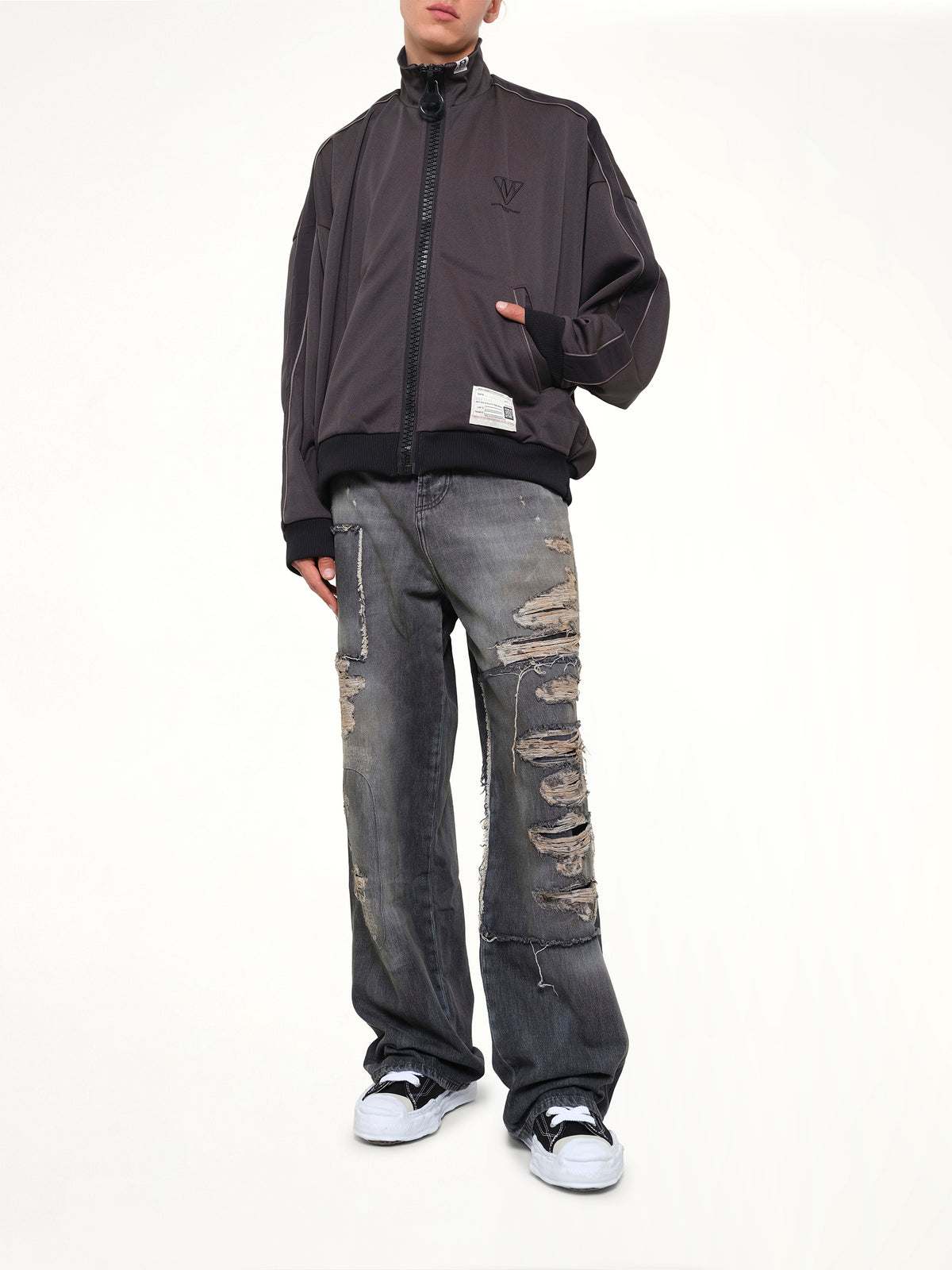 Wide Back Track Jacket in Black