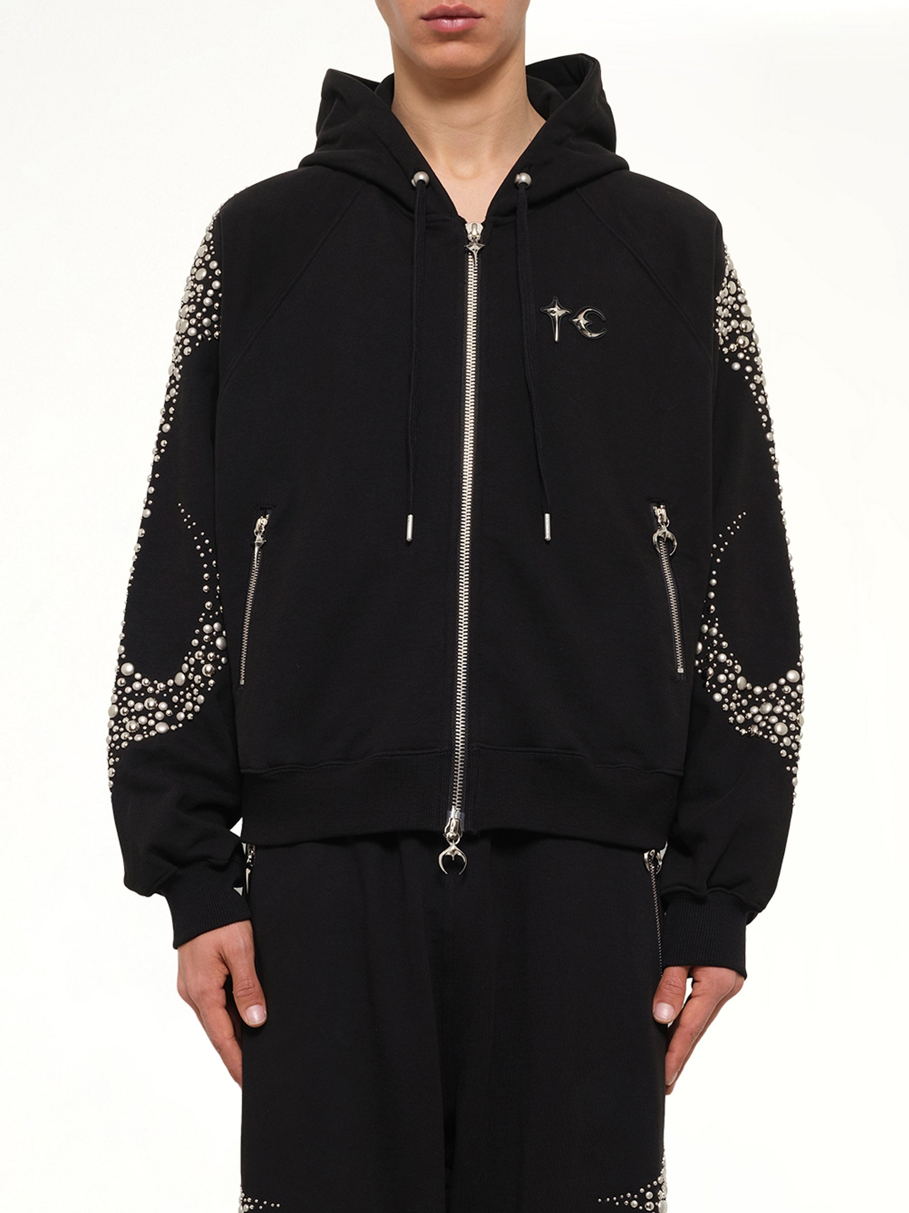 Iron Steel Focus Zip-Up Hoodie in Black