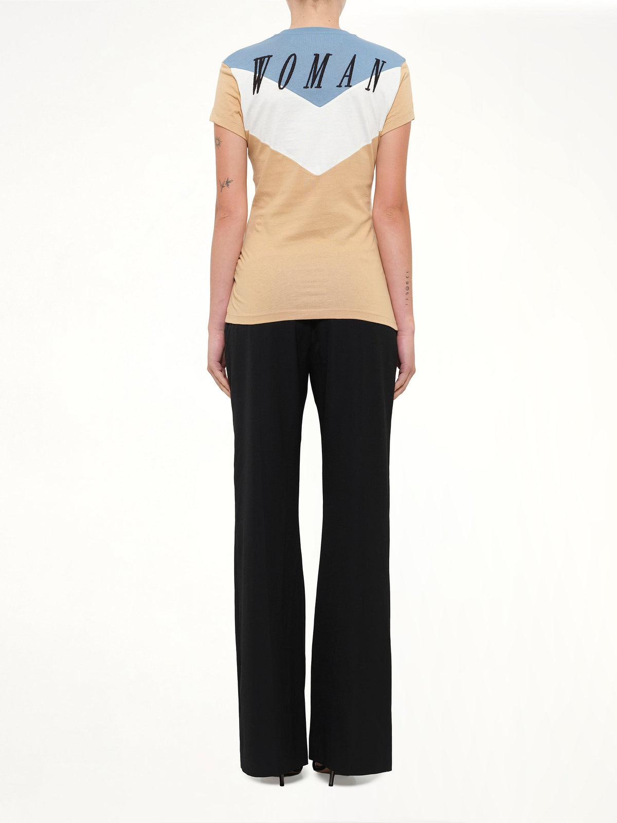 Twisting Horses T-Shirt in Beige