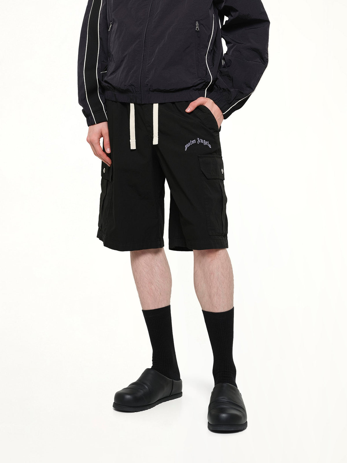 Curved Logo Loose Cargo Short in Black/Off White