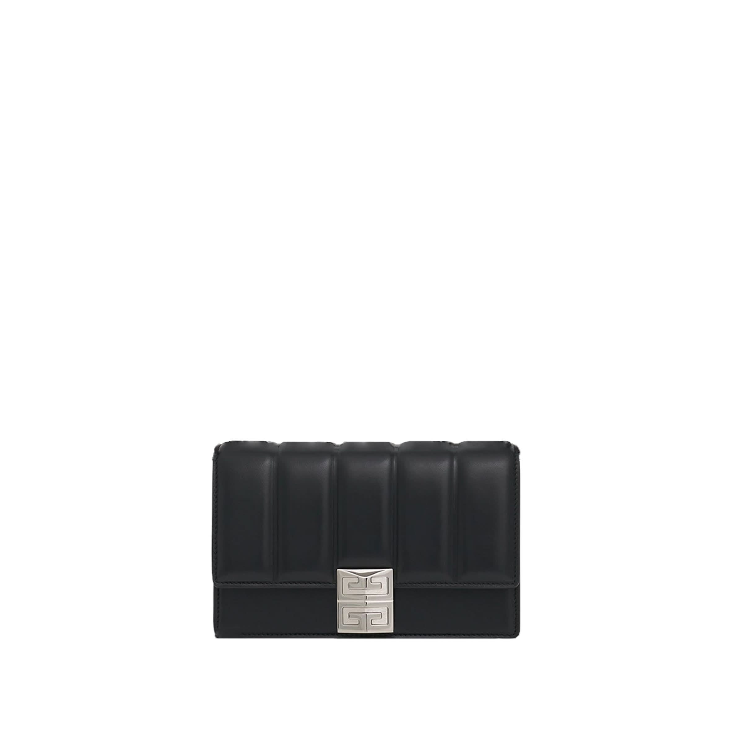 Small 4G Chain Bag in Padded Leather in Black